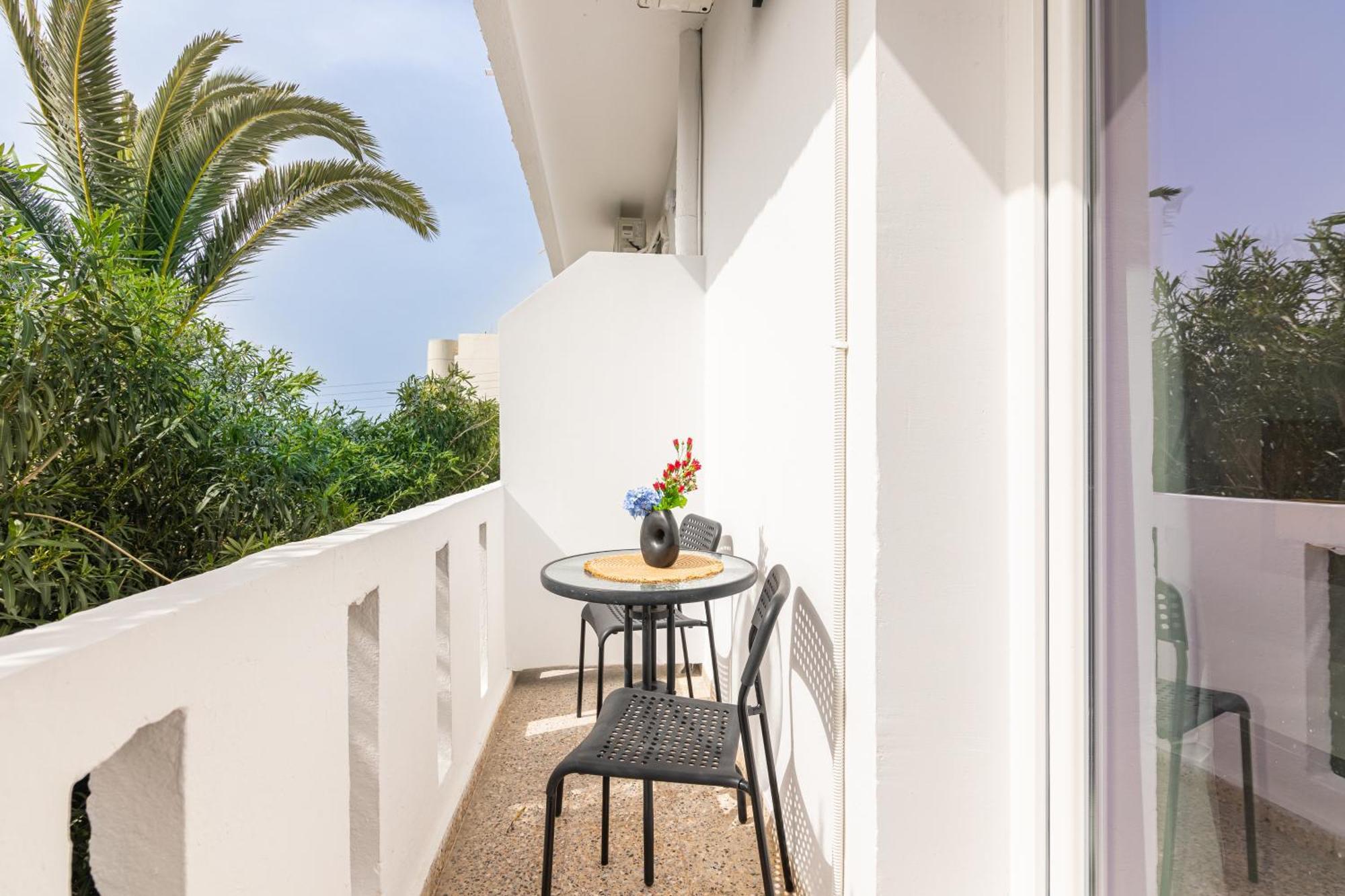 Fysalida's Coastal Gem 5 - Steps Away From The Sea Apartment *