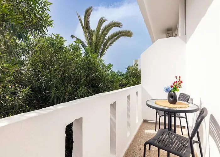 Fysalida\'S Coastal Gem 5 - Steps Away From The Sea