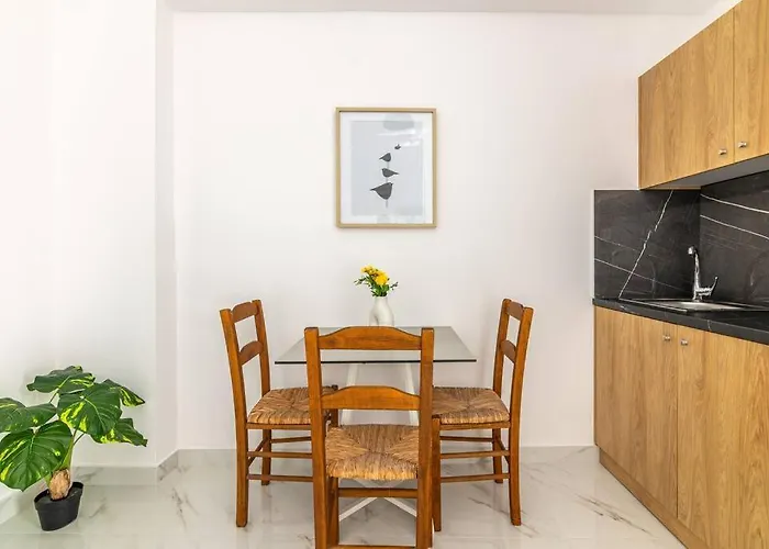 Fysalida\'S Coastal Gem 5 - Steps Away From The Sea